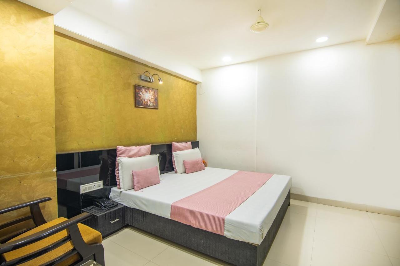Morya Regency Hamidia Road Hotel Bhopál Kültér fotó