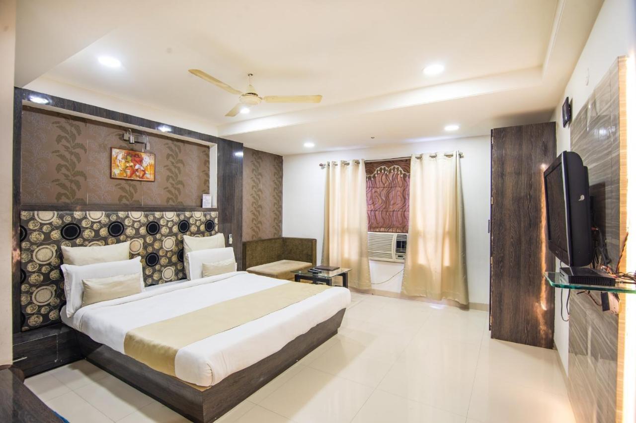 Morya Regency Hamidia Road Hotel Bhopál Kültér fotó